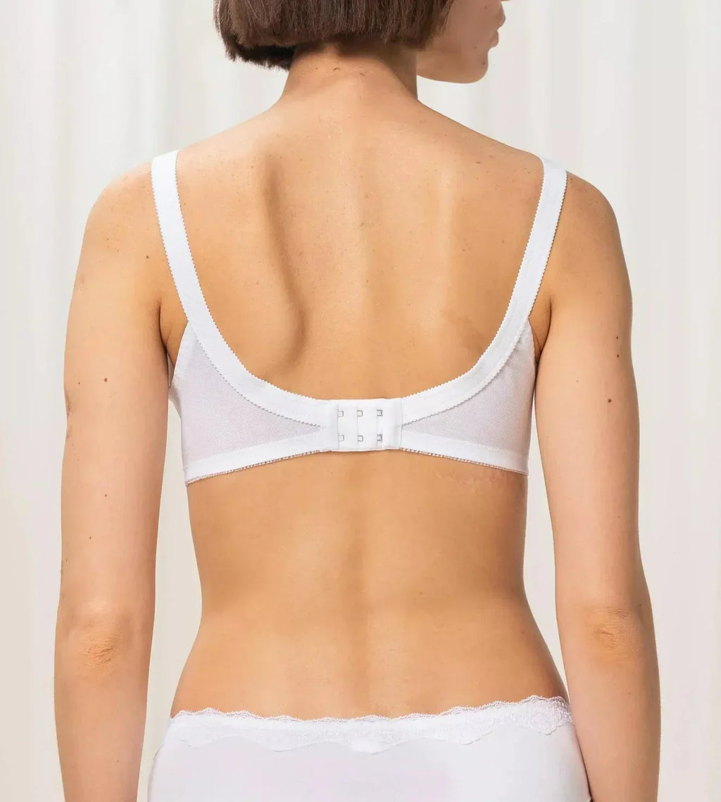 Buy 1 Get 1 free Triumph Doreen Classic Non-Padded Full Coverage Bra for Women