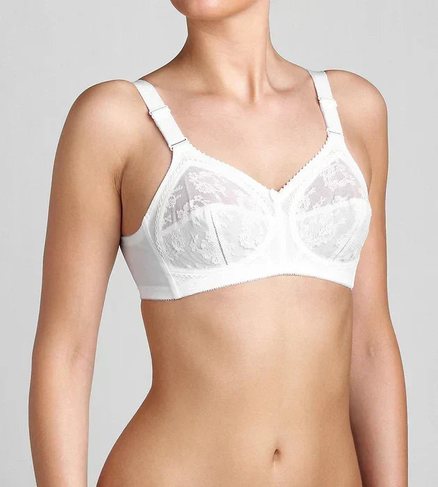 Buy 1 Get 1 free Triumph Doreen Classic Non-Padded Full Coverage Bra for Women
