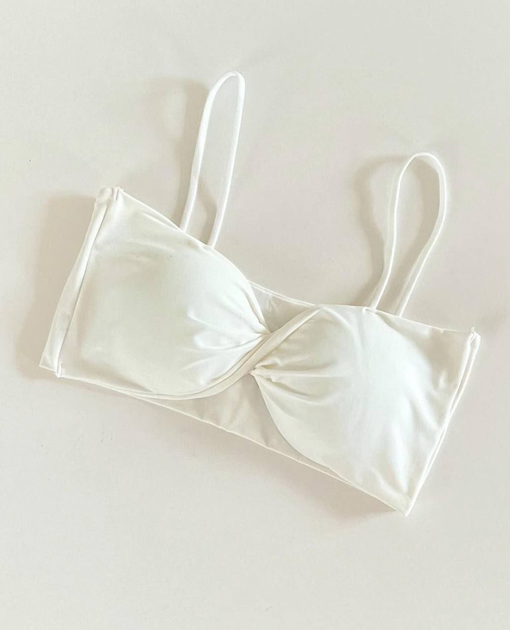 3 Bra Premium Seamless Twist Bra – Soft, Comfortable & Stylish